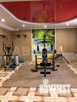 Коттедж 462м&sup2;, 3-этажный, участок 10 сот.  