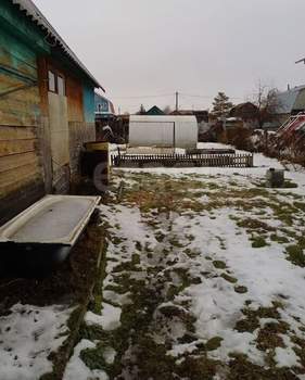 Дом 20м&sup2;, 2-этажный, участок 4 сот.  