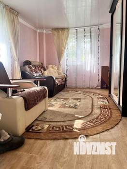 Дом 38м&sup2;, 2-этажный, участок 5 сот.  