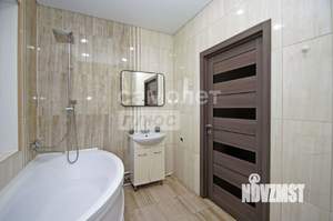 Дом 138м&sup2;, 2-этажный, участок 4 сот.  