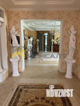 Коттедж 530м&sup2;, 2-этажный, участок 15 сот.  