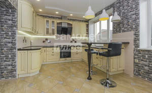 Дом 320м&sup2;, 2-этажный, участок 10 сот.  