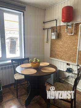 Дом 90м&sup2;, 2-этажный, участок 687 сот.  