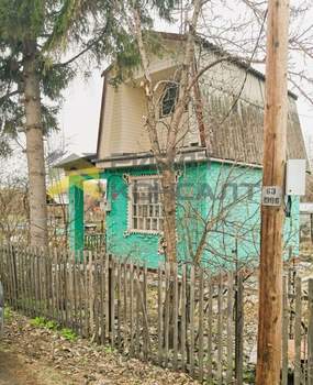Дача 35м², 2-этажный, участок 10 сот.  