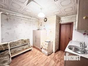 Дом 42м&sup2;, 1-этажный, участок 4 сот.  