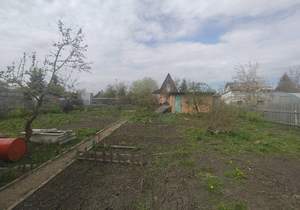 Дом 30м², 2-этажный, участок 6 сот.  