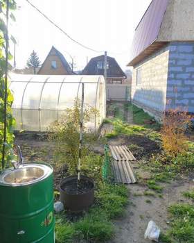 Дом 100м², 2-этажный, участок 5 сот.  