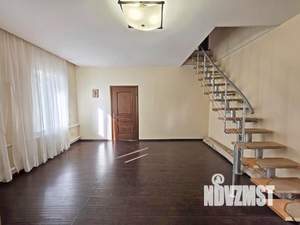 Коттедж 145м², 2-этажный, участок 9 сот.  