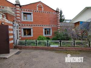 Дом 357м², 3-этажный, участок 9 сот.  