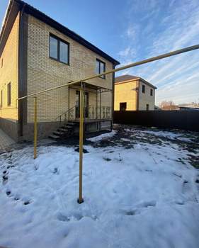 Дом 131м&sup2;, 2-этажный, участок 4 сот.  