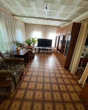 Дом 93м&sup2;, 1-этажный, участок 9 сот.  