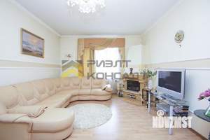 Коттедж 385м², 2-этажный, участок 15 сот.  