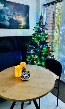 Дом 216м&sup2;, 2-этажный, участок 7 сот.  