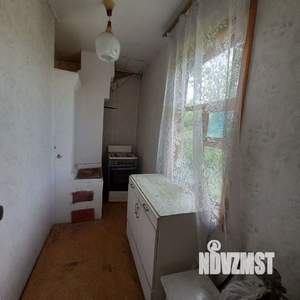 Дом 40м&sup2;, 2-этажный, участок 5 сот.  