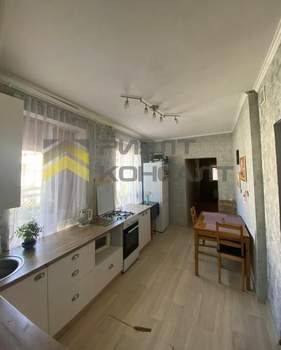 Дом 65м², 1-этажный, участок 4 сот.  