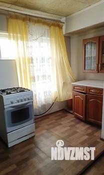 Дом 40м&sup2;, 2-этажный, участок 3 сот.  