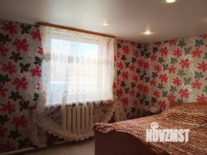 Дом 100м&sup2;, 2-этажный, участок 6 сот.  