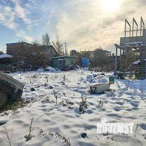 Дом 25м&sup2;, 2-этажный, участок 5 сот.  