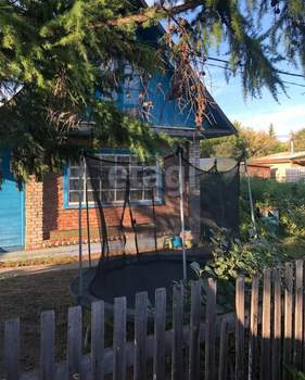 Дом 42м&sup2;, 2-этажный, участок 5 сот.  