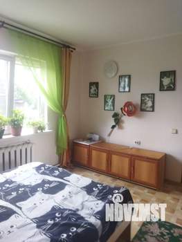 Дом 148м&sup2;, 2-этажный, участок 7 сот.  