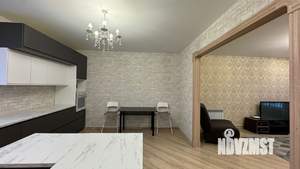 Коттедж 180м², 2-этажный, участок 8 сот.  