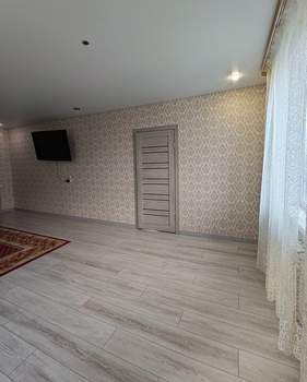 Дом 180м², 2-этажный, участок 4 сот.  