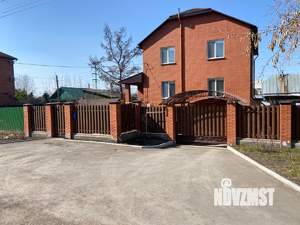 Коттедж 244м², 3-этажный, участок 5 сот.  