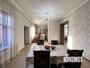 Дом 335м², 2-этажный, участок 5 сот.  