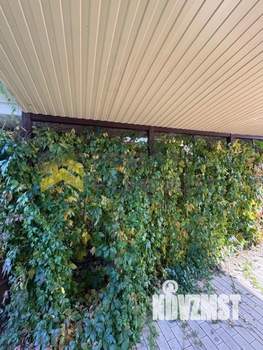 Дом 25м&sup2;, 2-этажный, участок 6 сот.  