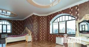 Коттедж 467м&sup2;, 3-этажный, участок 10 сот.  