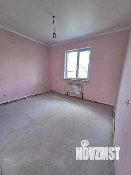 Коттедж 188м², 2-этажный, участок 6 сот.  