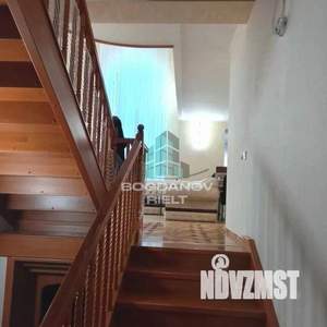 Коттедж 234м&sup2;, 2-этажный, участок 847 сот.  