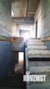 Коттедж 322м&sup2;, 2-этажный, участок 9 сот.  