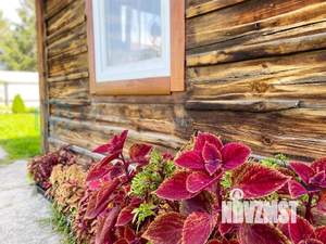 Дом 25м², 2-этажный, участок 8 сот.  