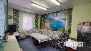 Дом 200м&sup2;, 3-этажный, участок 6 сот.  