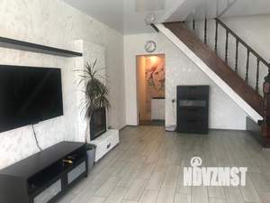 Коттедж 225м², 2-этажный, участок 10 сот.  