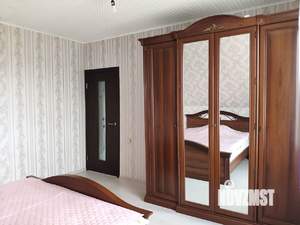 Дом 123м&sup2;, 2-этажный, участок 4 сот.  