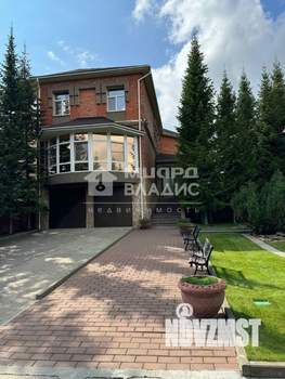 Дом 511м², 2-этажный, участок 25 сот.  