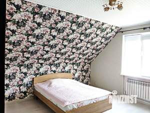 Дом 123м&sup2;, 2-этажный, участок 4 сот.  