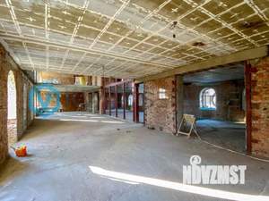 Коттедж 250м&sup2;, 2-этажный, участок 6 сот.  