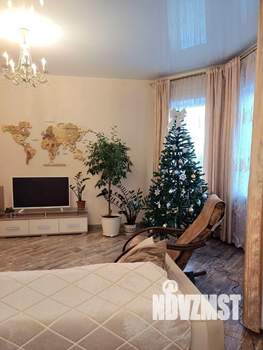 Коттедж 210м&sup2;, 3-этажный, участок 9 сот.  