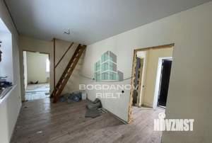 Дом 144м², 2-этажный, участок 3 сот.  