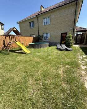 Дом 176м², 3-этажный, участок 5 сот.  