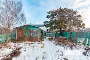 Дом 61м&sup2;, 2-этажный, участок 9 сот.  