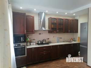 Дом 144м&sup2;, 1-этажный, участок 9 сот.  