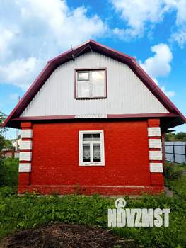 Дом 35м&sup2;, 2-этажный, участок 6 сот.  