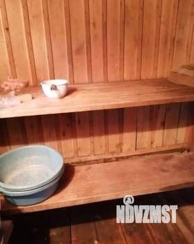 Дом 30м&sup2;, 2-этажный, участок 10 сот.  