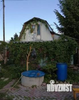 Дом 30м&sup2;, 2-этажный, участок 10 сот.  