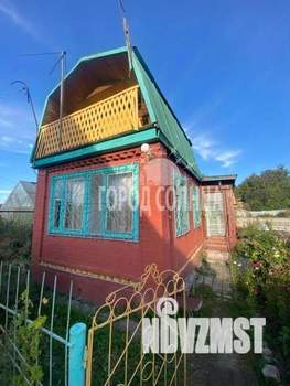 Дом 37м&sup2;, 2-этажный, участок 10 сот.  