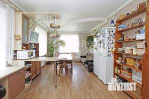 Коттедж 268м², 2-этажный, участок 15 сот.  